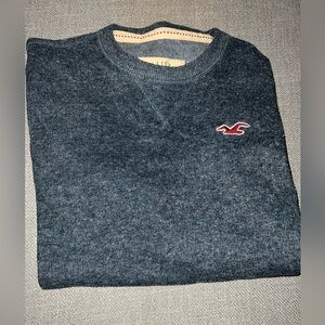 Hollister men’s long sleeve